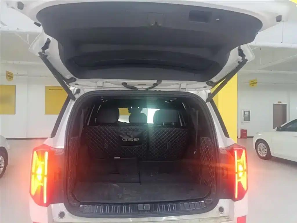 Trumpchi GS8 2022 Navigator Series 2.0TGDI 4WD Luxury Intelligent Connected Edition (7-seater) — миниатюра 19