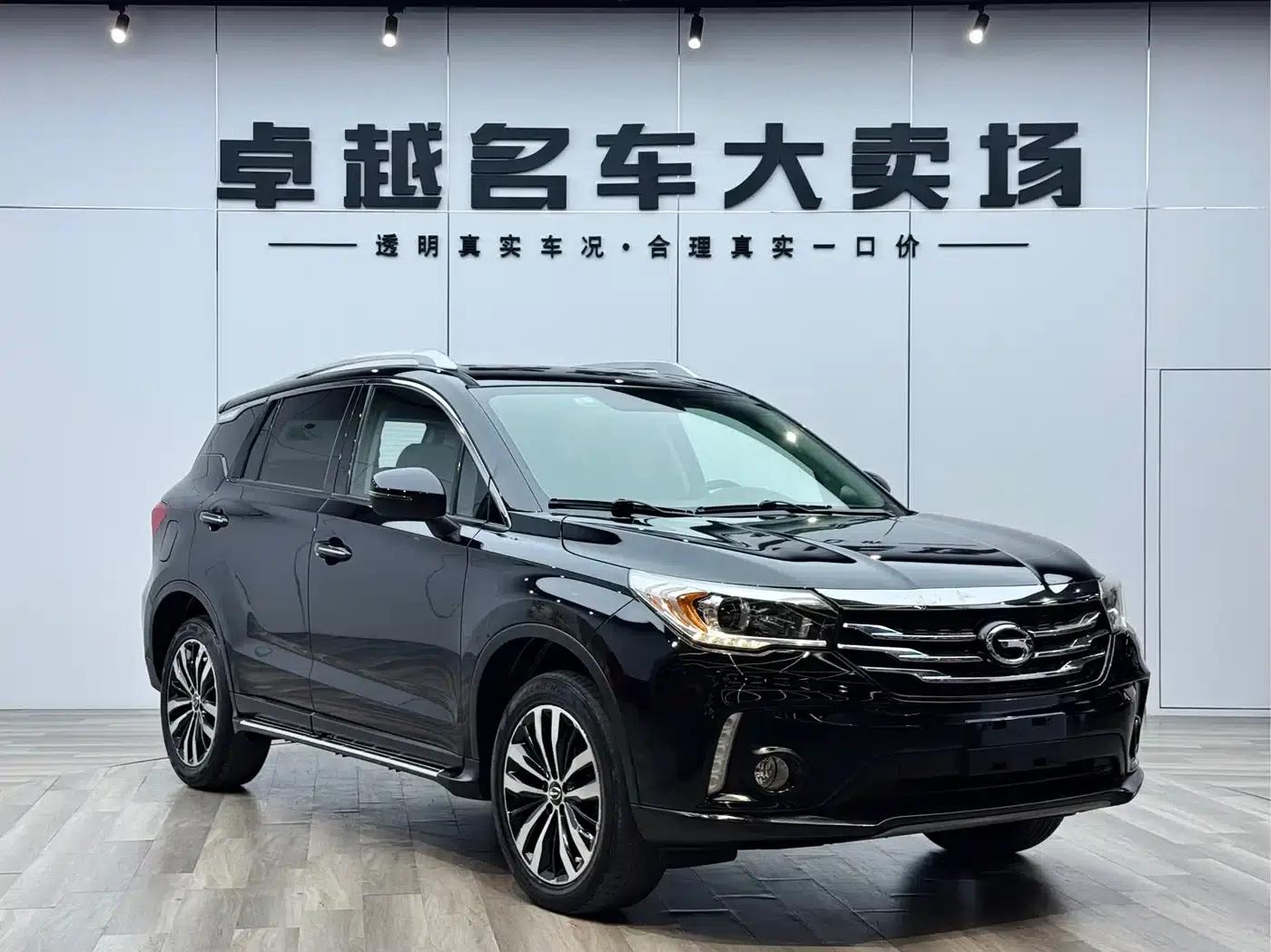 Trumpchi GS4 2015 200T G-DCT Luxury Edition — миниатюра 1
