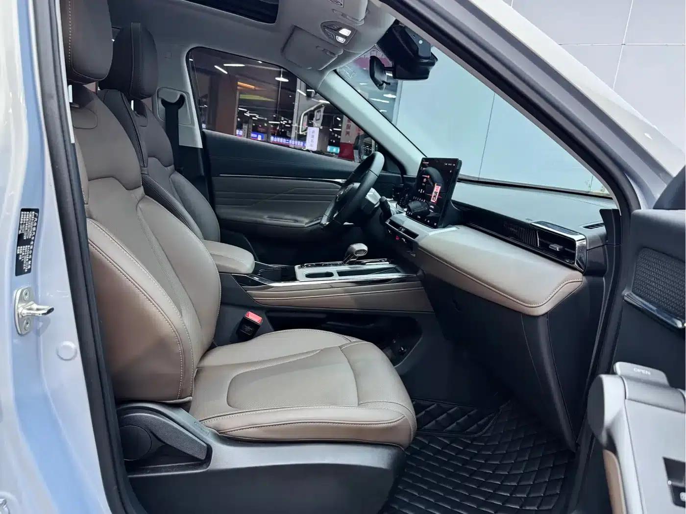 Trumpchi GS4 2024 MAX 1.5T Flagship Edition — миниатюра 19