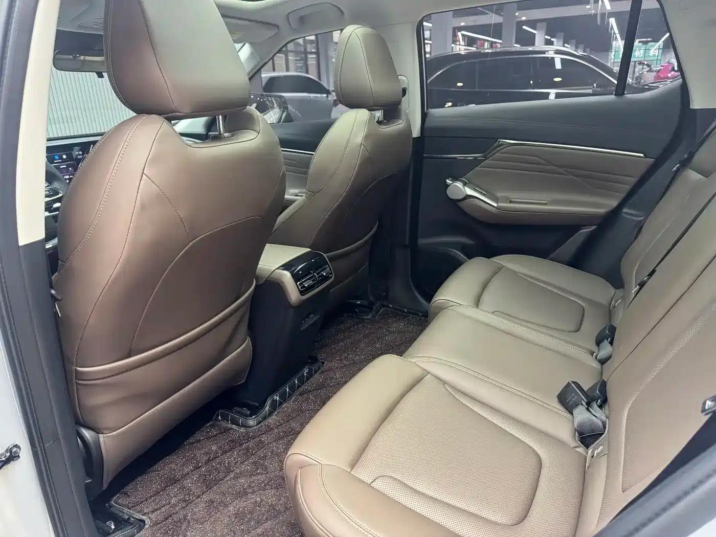 Trumpchi GS4 2024 MAX 1.5T Navigator Edition — миниатюра 13