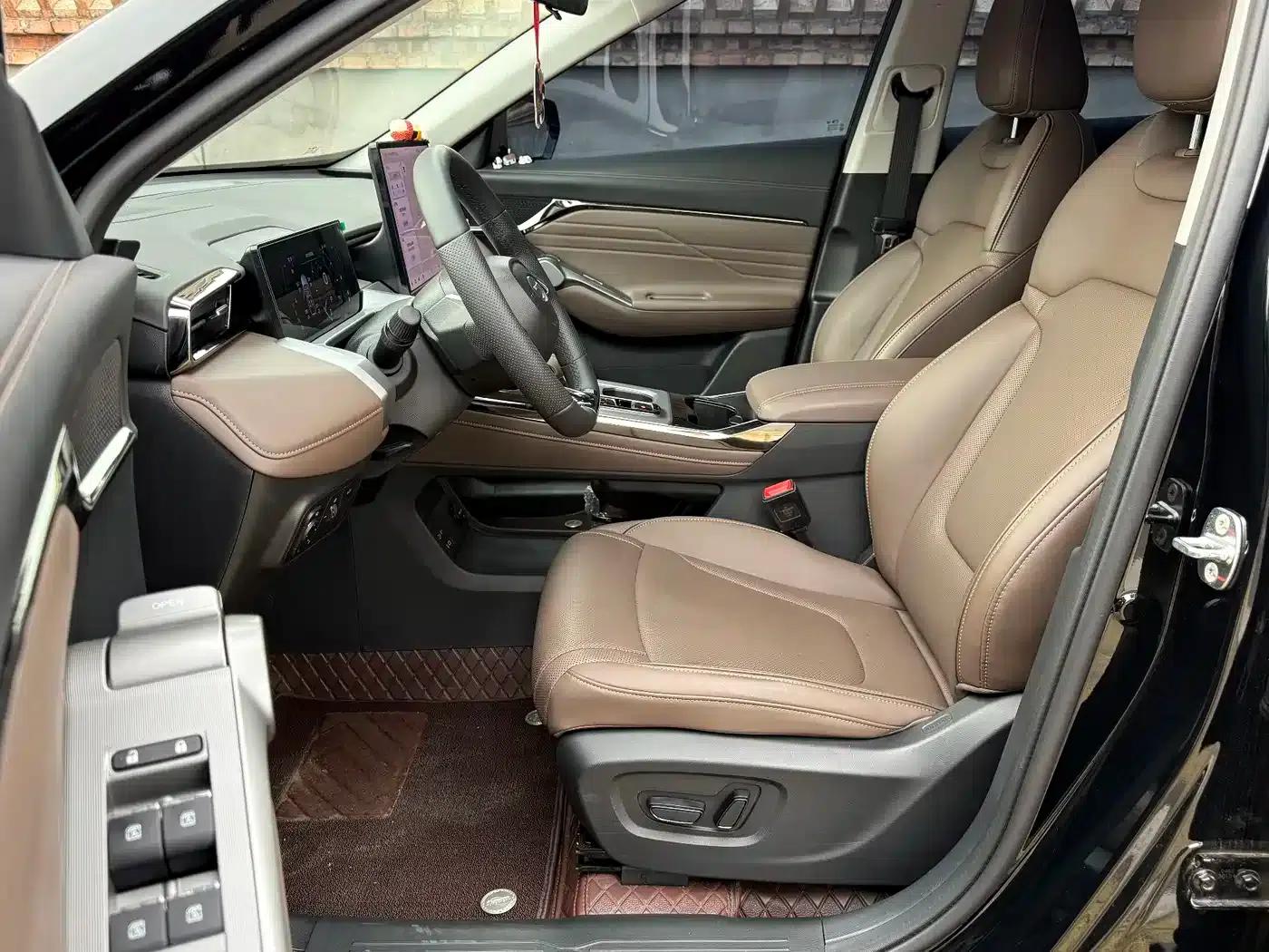 Trumpchi GS4 2024 MAX 1.5T Flagship Edition — миниатюра 10