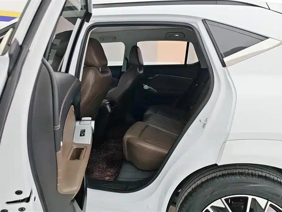 Trumpchi GS4 2024 MAX 1.5T Flagship Edition — миниатюра 11