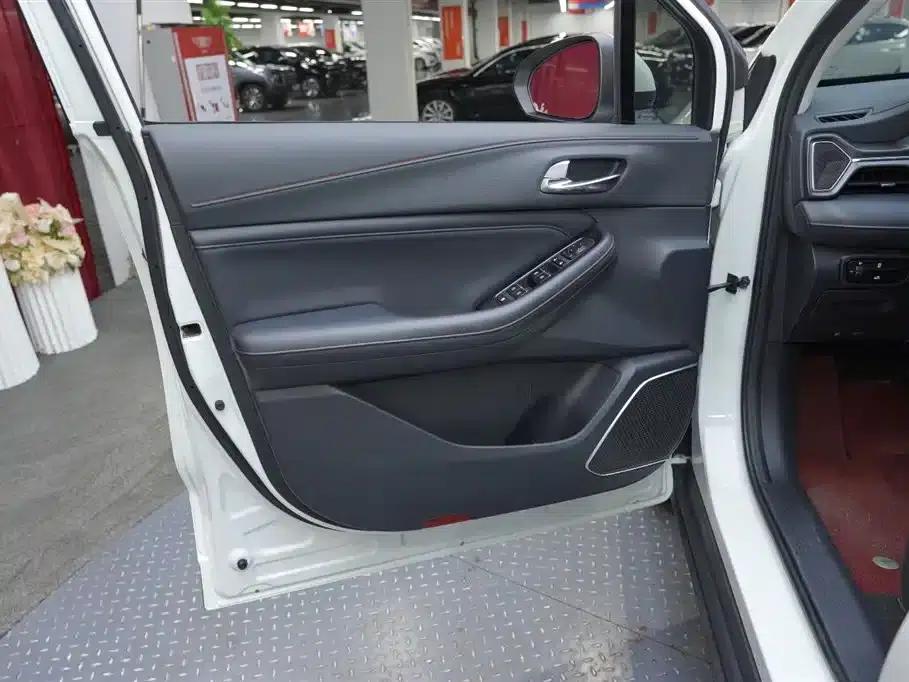 Trumpchi GS4 2020 270T Automatic Elite Technology Edition — миниатюра 17