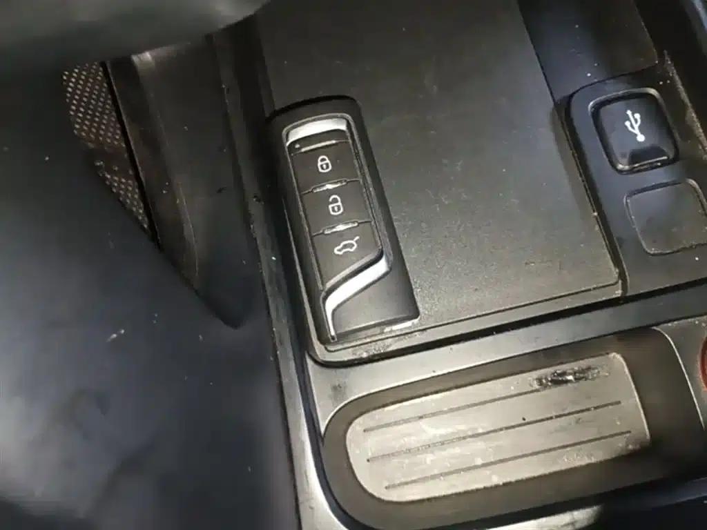 Trumpchi GS4 2019 270T Automatic 2WD Luxury Intelligent Edition — миниатюра 9