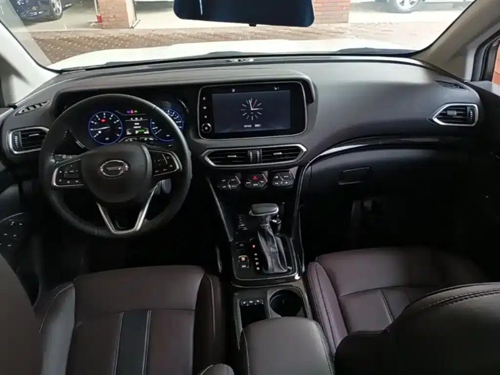 Trumpchi GS4 2019 270T Automatic 2WD Luxury Intelligent Edition — миниатюра 10