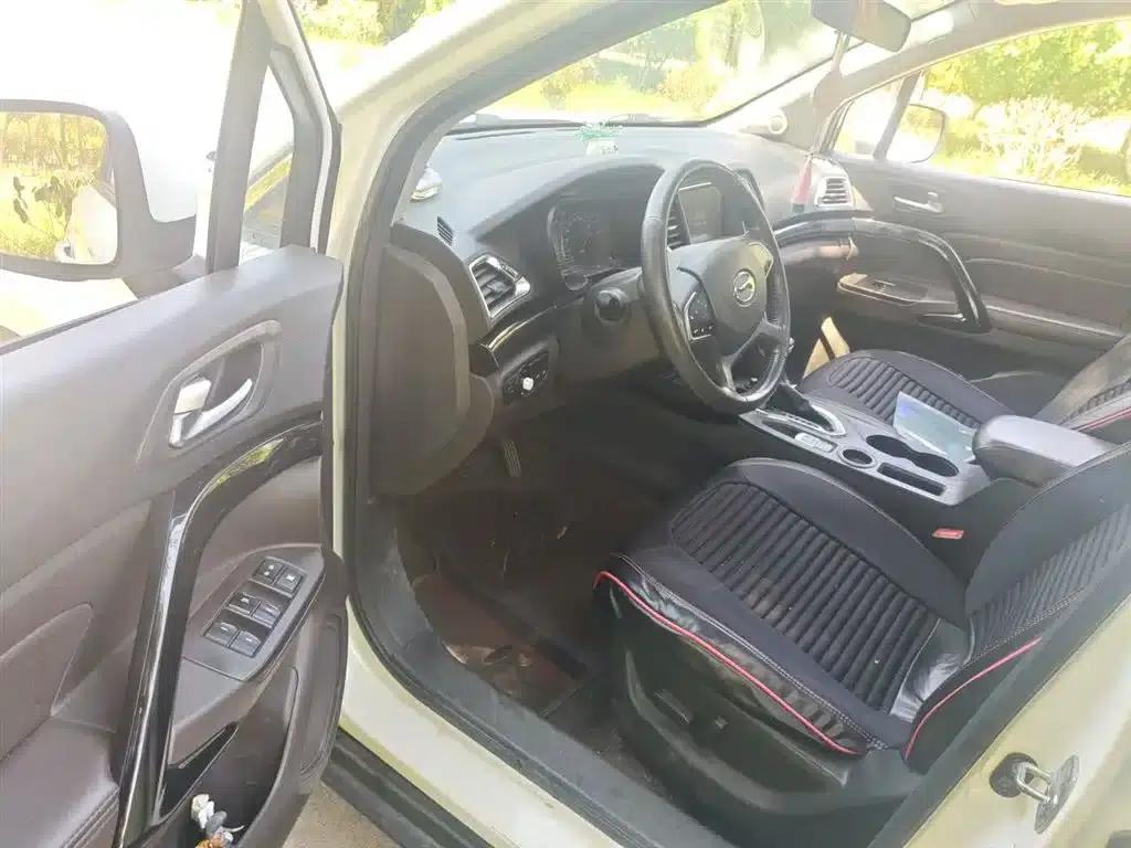 Trumpchi GS4 2017 235T Automatic 2WD Luxury Intelligent Edition — миниатюра 14