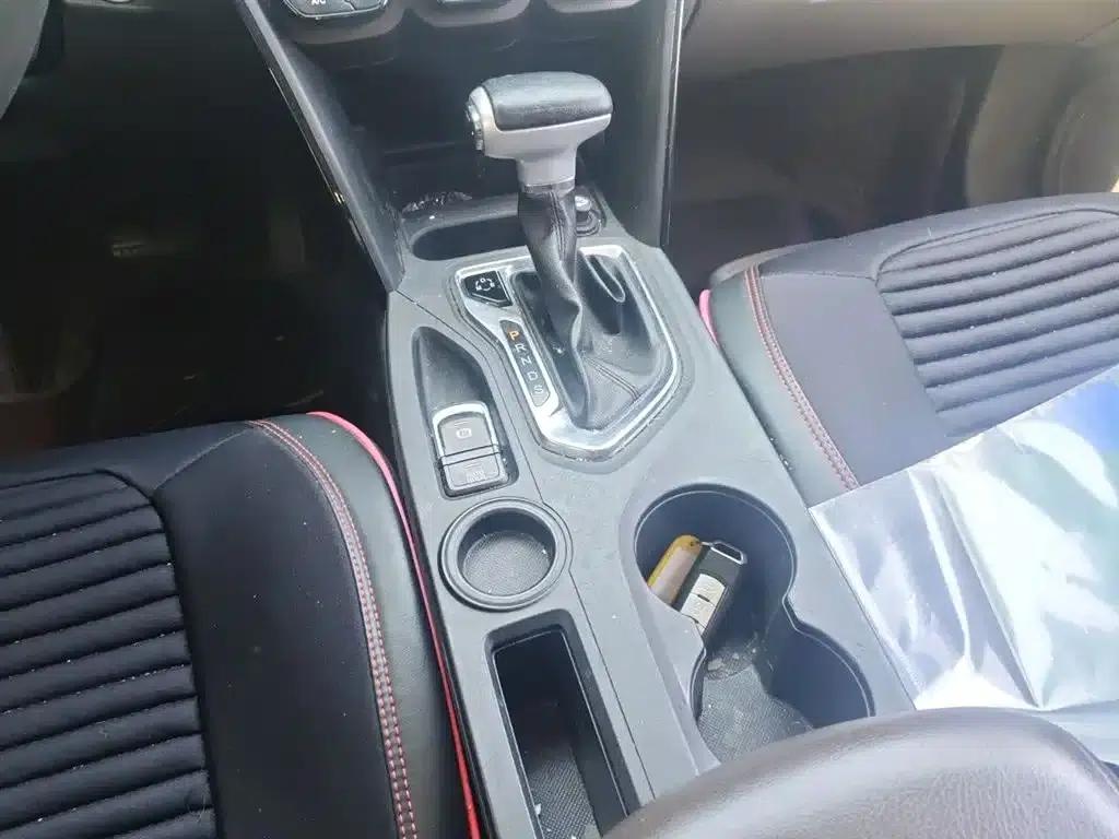 Trumpchi GS4 2017 235T Automatic 2WD Luxury Intelligent Edition — миниатюра 7