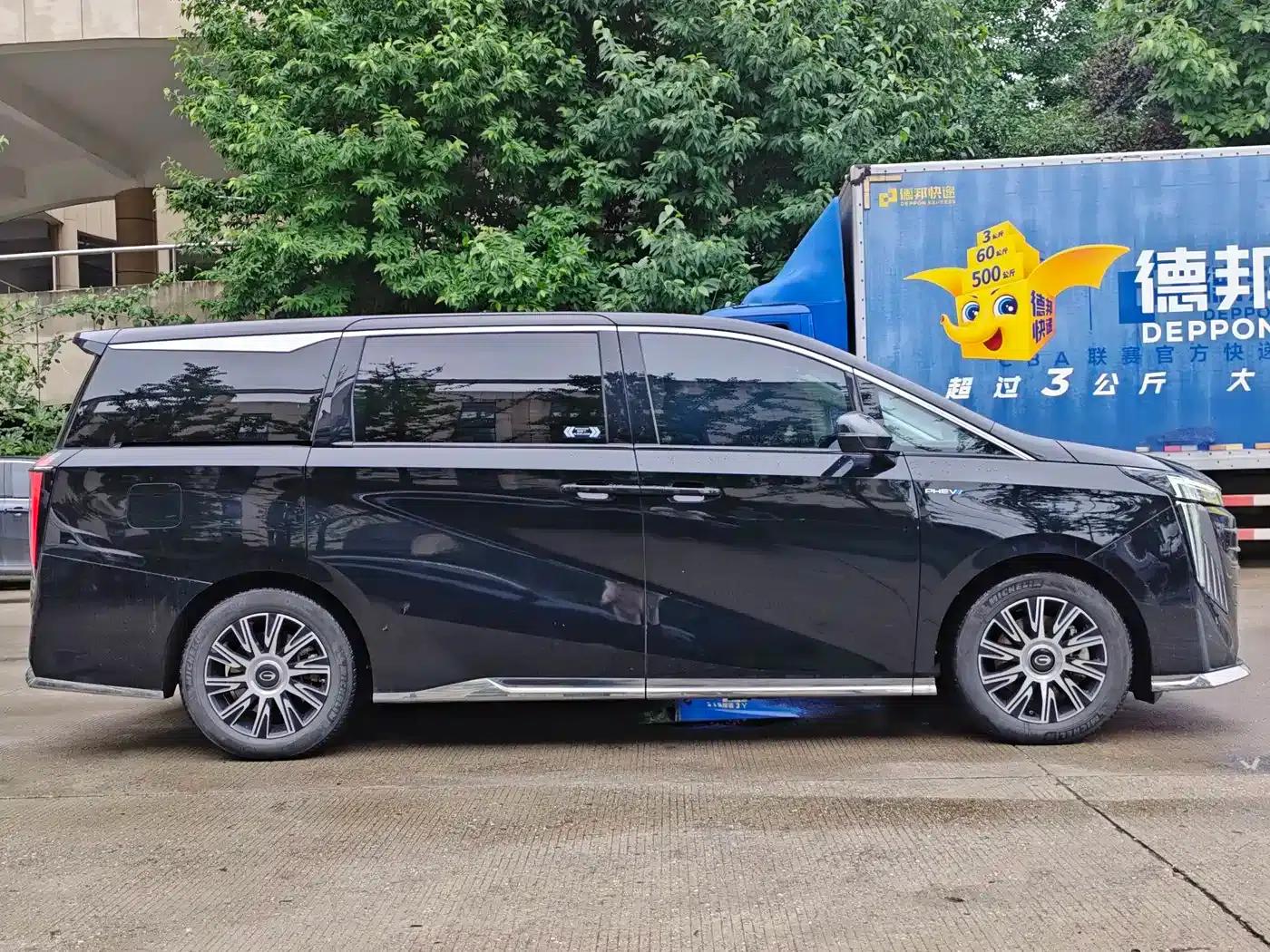 Trumpchi E9 2023 E9 MAX — миниатюра 4
