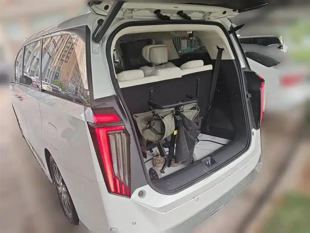 Trumpchi E9 2023 E9 Champion Edition — миниатюра 10