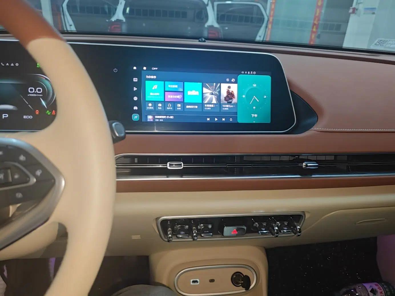 ORA Good Cat 2024 501 km Luxury Version — миниатюра 16
