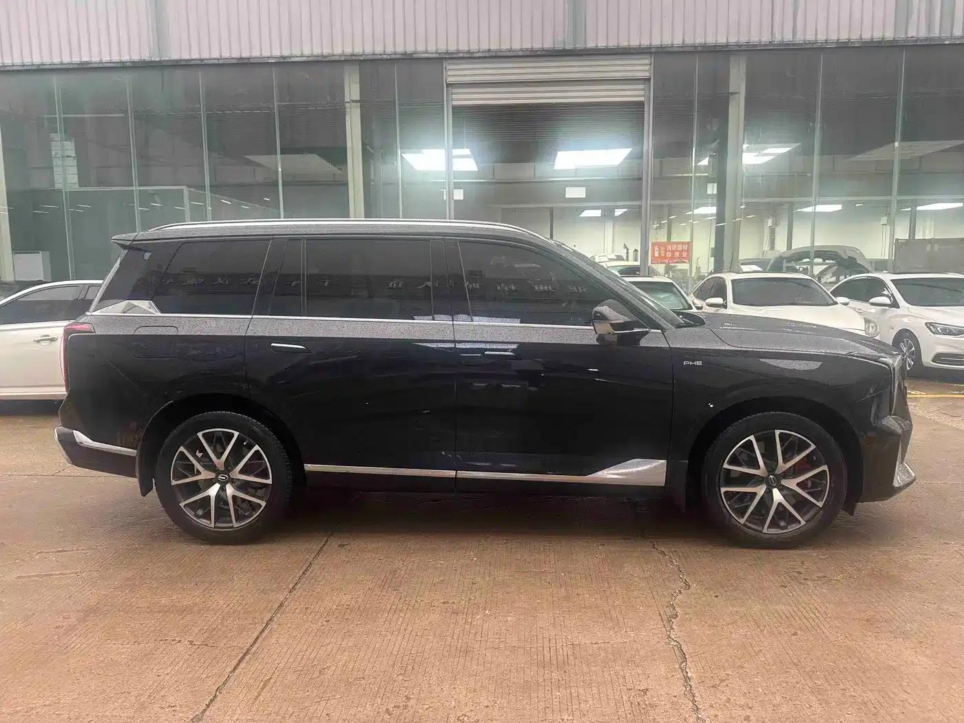 Trumpchi ES9 2024 PHEV 143km Max — миниатюра 3