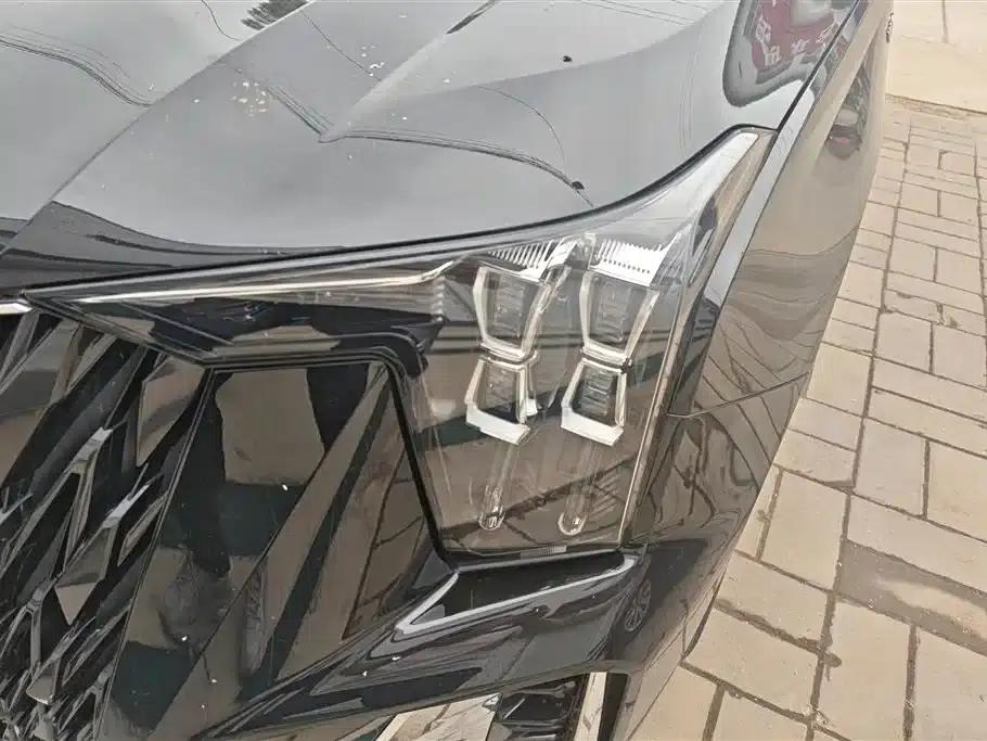 Trumpchi ES9 2024 PHEV 143km Max — миниатюра 5