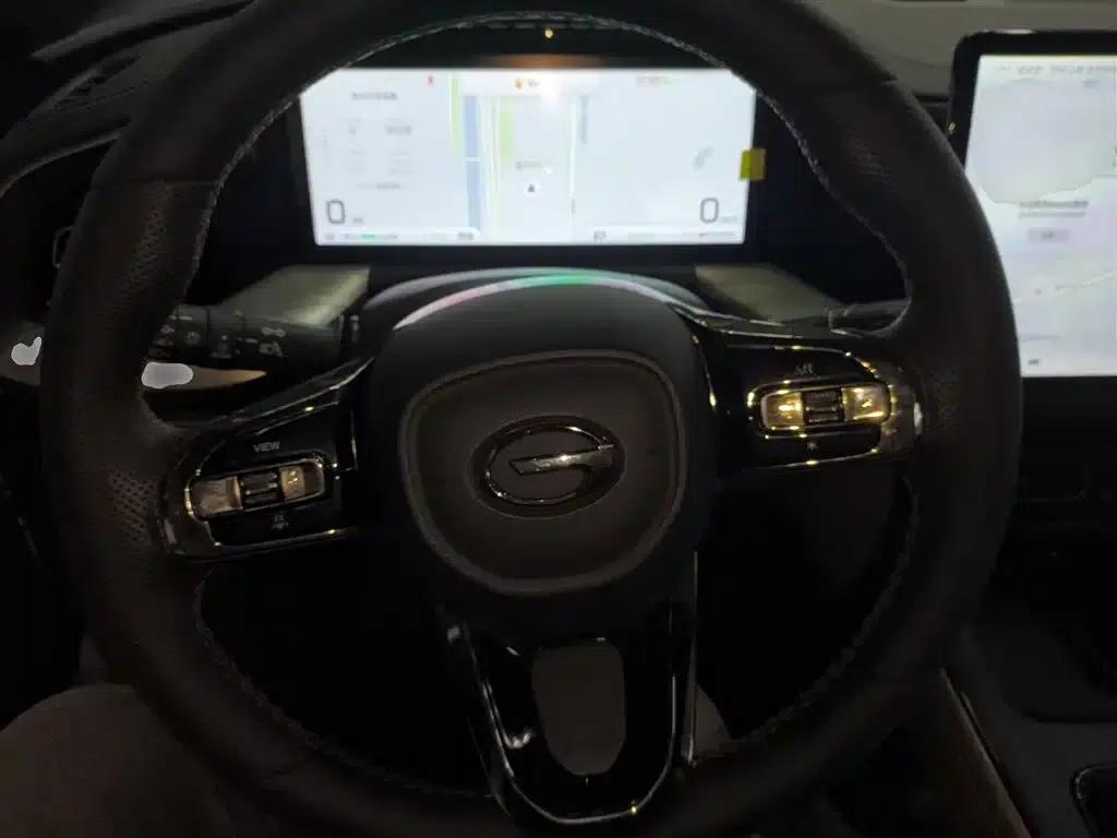Trumpchi ES9 2024 PHEV 143km Pro+ — миниатюра 11