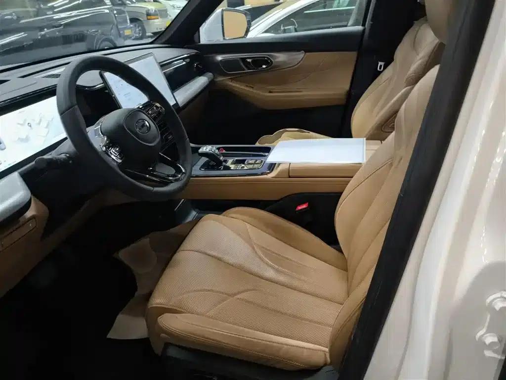 Trumpchi ES9 2024 PHEV 143km Pro+ — миниатюра 15