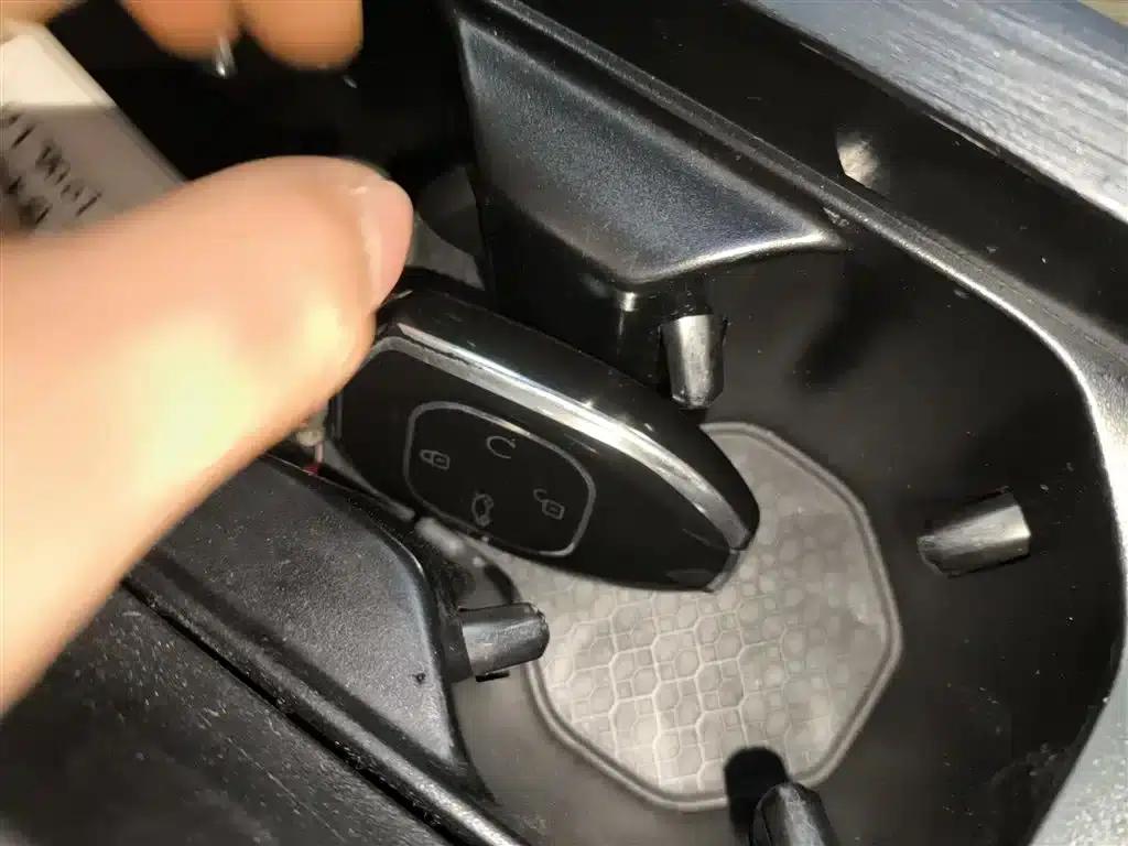 Trumpchi ES9 2024 PHEV 143km Pro+ — миниатюра 9