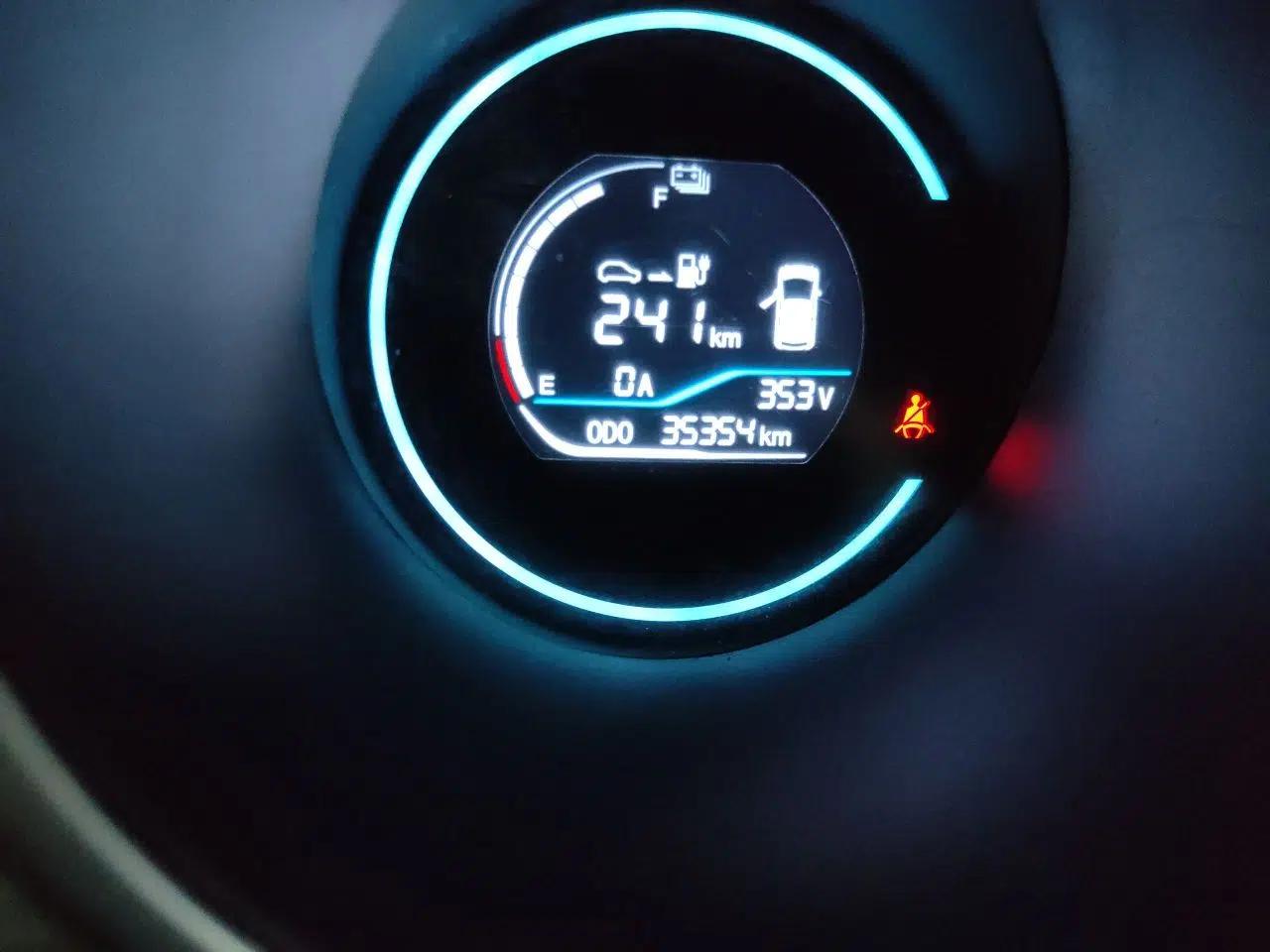 ORA Black Cat 2021 351 km Luxury Version — миниатюра 11