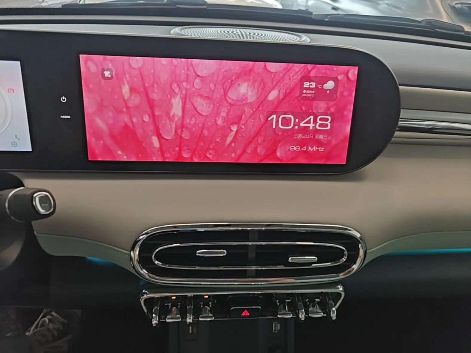 ORA Ballet Cat 2023 401 km Luxury Version — миниатюра 16