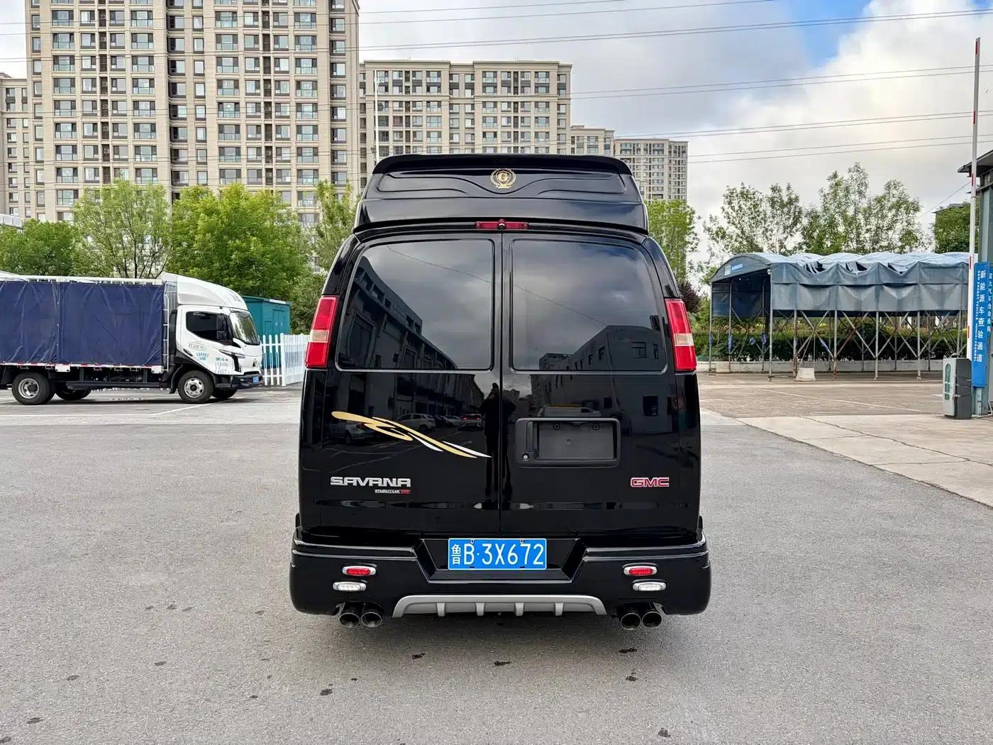 2017 SAVANA 1500S 4WD Classic Edition — миниатюра 5