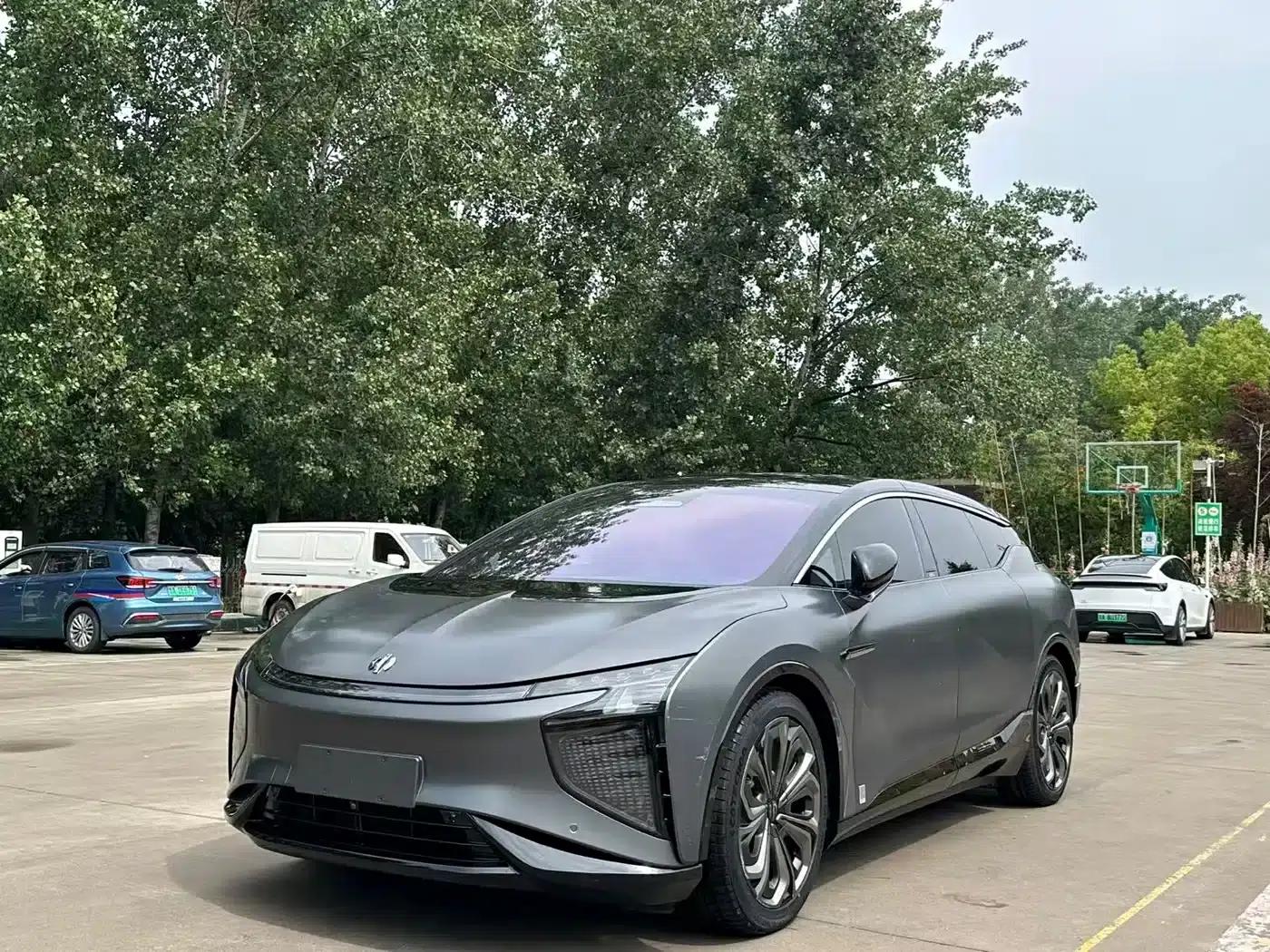 HiPhi X 2021 Founder Edition 4-seater — миниатюра 1