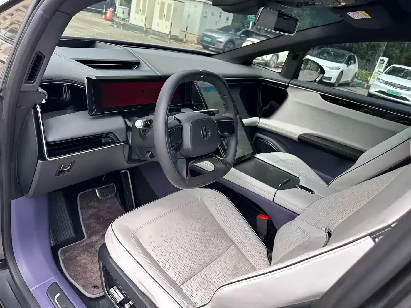 HiPhi X 2021 Founder Edition 4-seater — миниатюра 4
