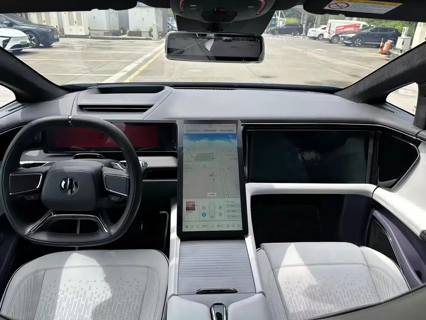 HiPhi X 2021 Founder Edition 4-seater — миниатюра 6