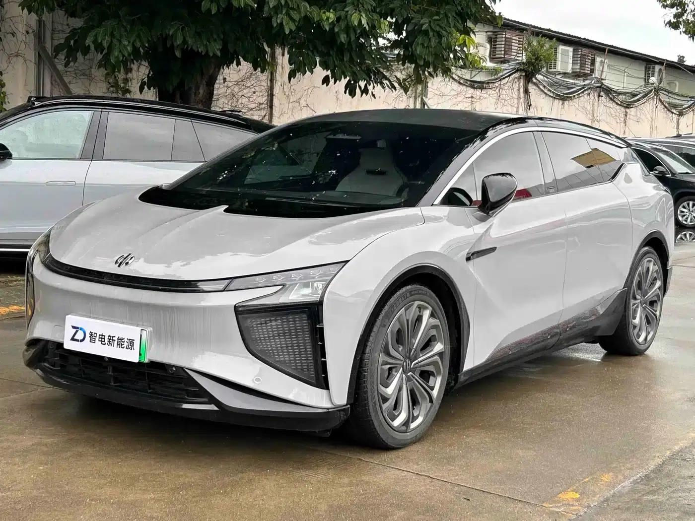 HiPhi X 2021 Luxury 6-seater — миниатюра 1