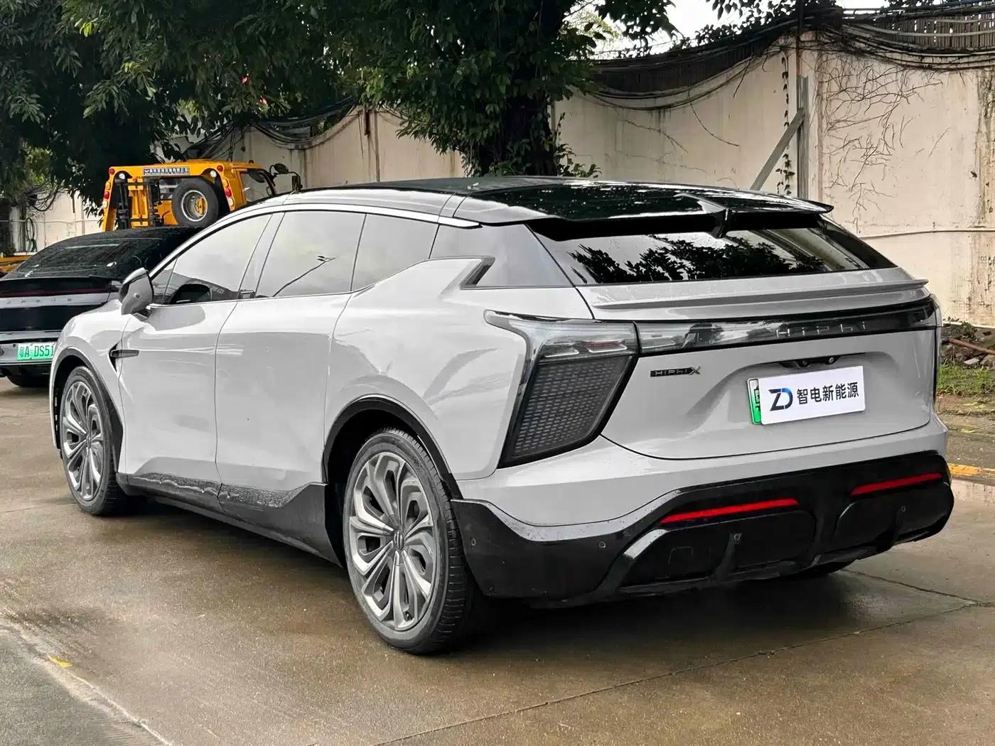 HiPhi X 2021 Luxury 6-seater — миниатюра 17