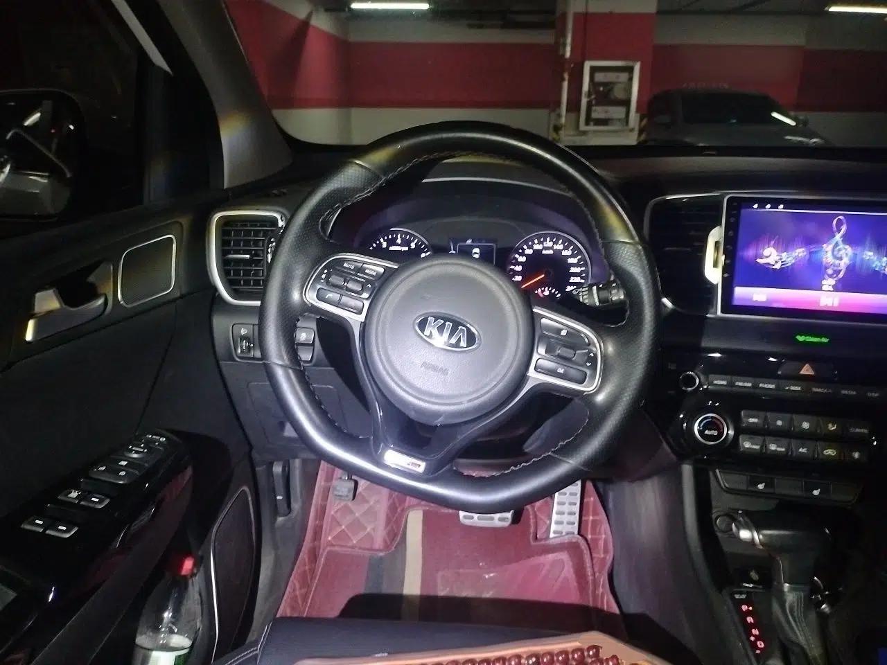 Kia KX5 2016 1.6T Automatic Two-Wheel Drive DLX — миниатюра 11