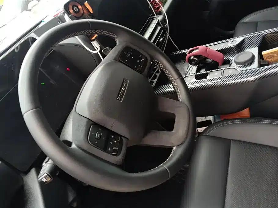Haval Big Dog PLUS 2023 2.0T 2WD Trendy Wild Edition Plus — миниатюра 15