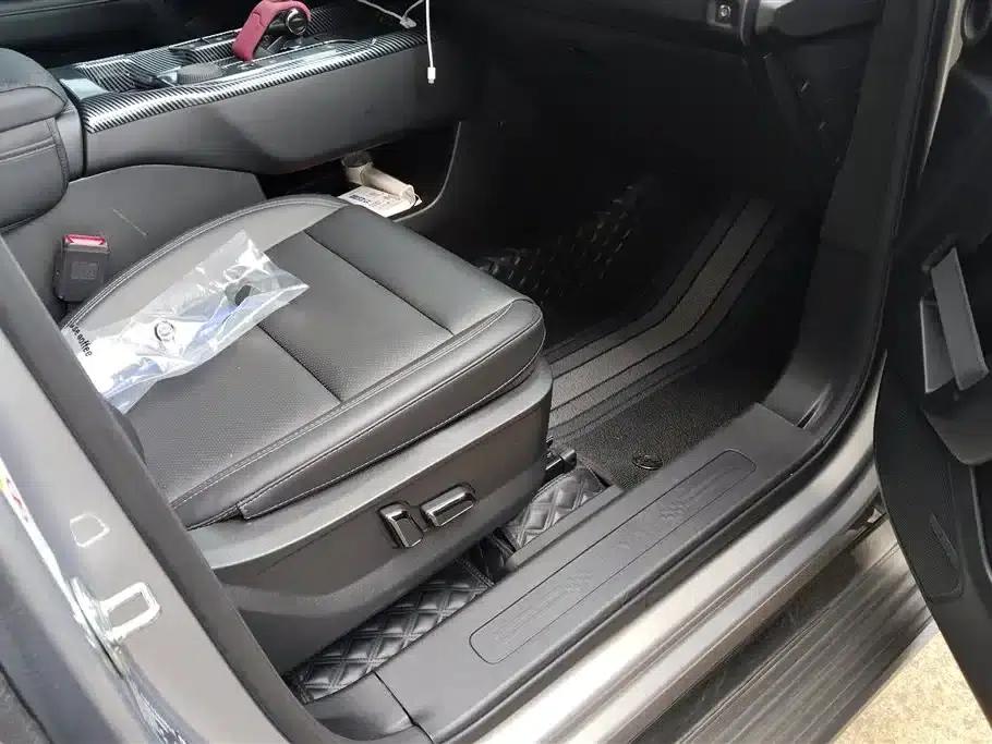 Haval Big Dog PLUS 2023 2.0T 2WD Trendy Wild Edition Plus — миниатюра 8