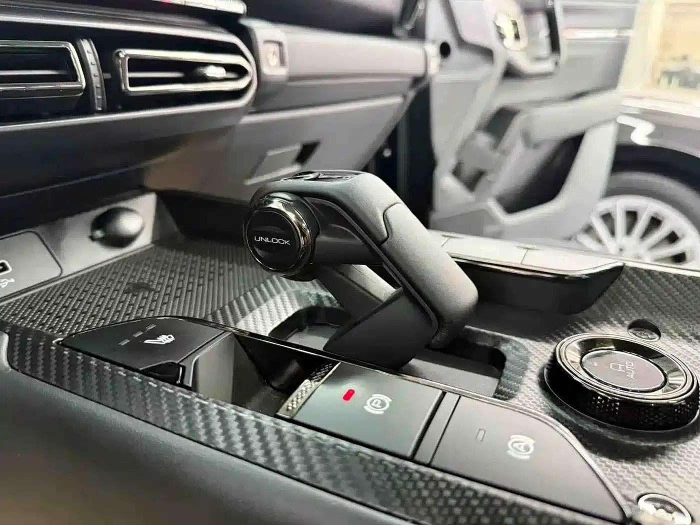 Haval Big Dog PLUS 2023 2.0T 2WD Trendy Wild Edition Plus — миниатюра 13