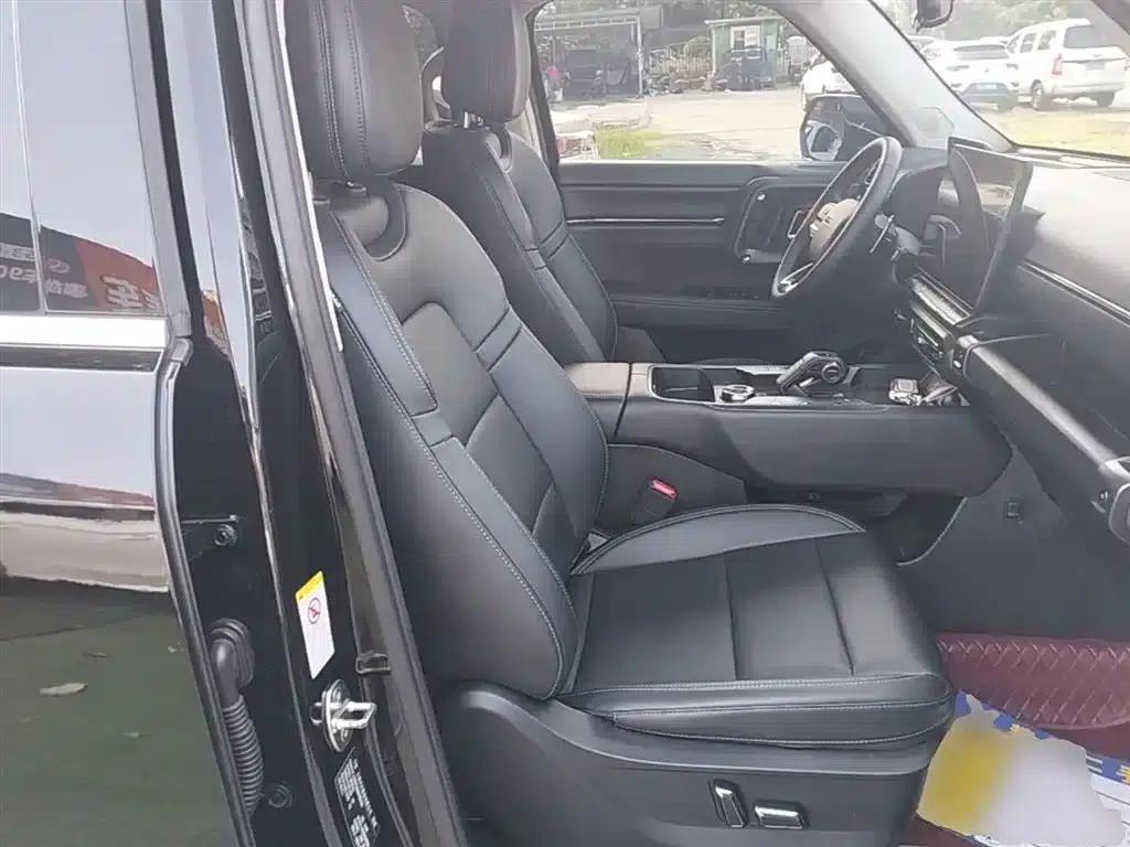 Haval Big Dog PLUS 2023 1.5T 2WD Trendy Wild Edition Plus — миниатюра 25