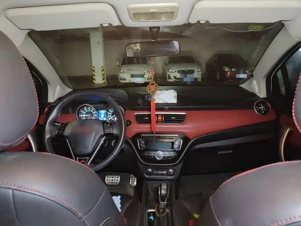 Haval H1 2015 1.5L AMT Urban Edition — миниатюра 6