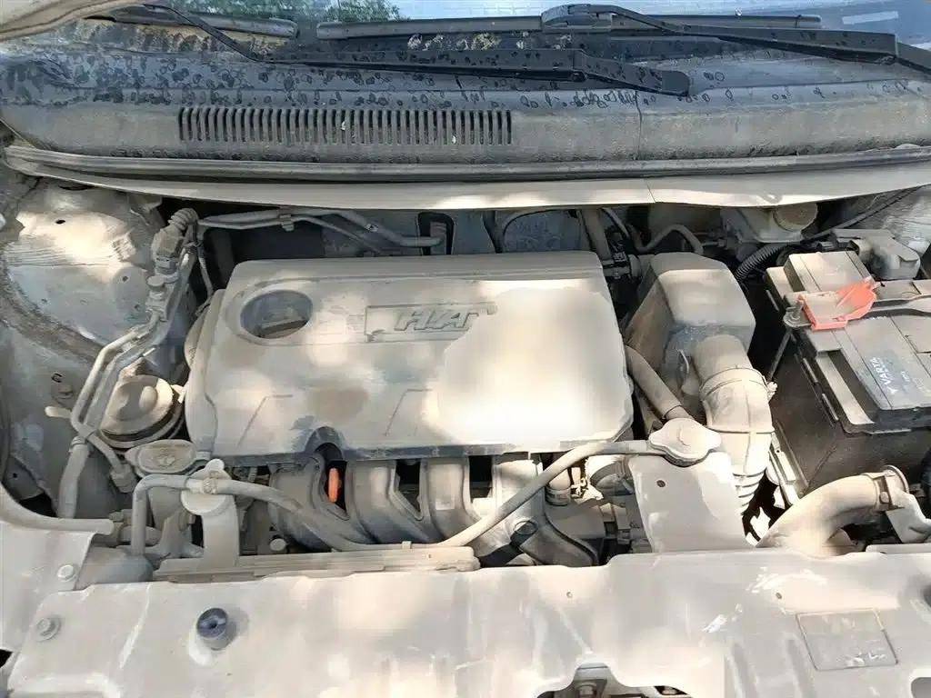 Haval H1 2015 1.5L AMT Premium Edition — миниатюра 11