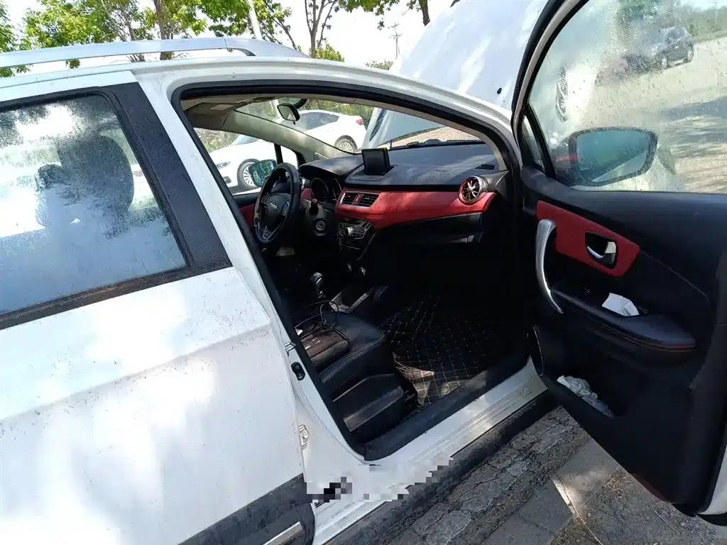 Haval H1 2015 1.5L AMT Premium Edition — миниатюра 20