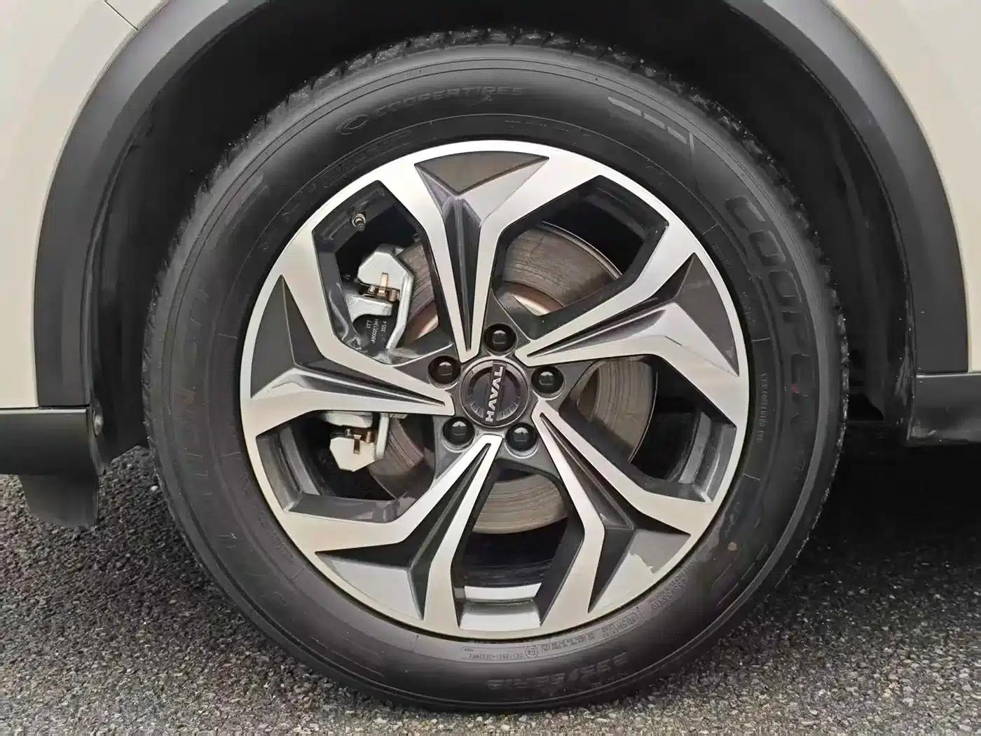 Haval Xiaolong MAX 2025 Hi4 165 Ultra Smart Driving Edition — миниатюра 4