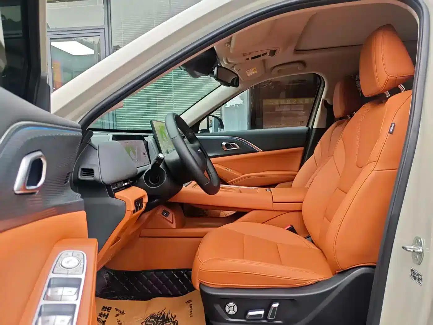 Haval Xiaolong MAX 2025 Hi4 165 Ultra Smart Driving Edition — миниатюра 6