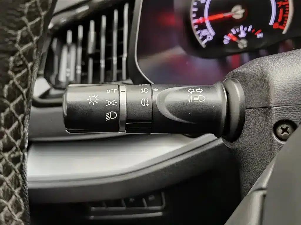 Haval H2s 2017 Red Label 1.5T Dual-Clutch Elite — миниатюра 21
