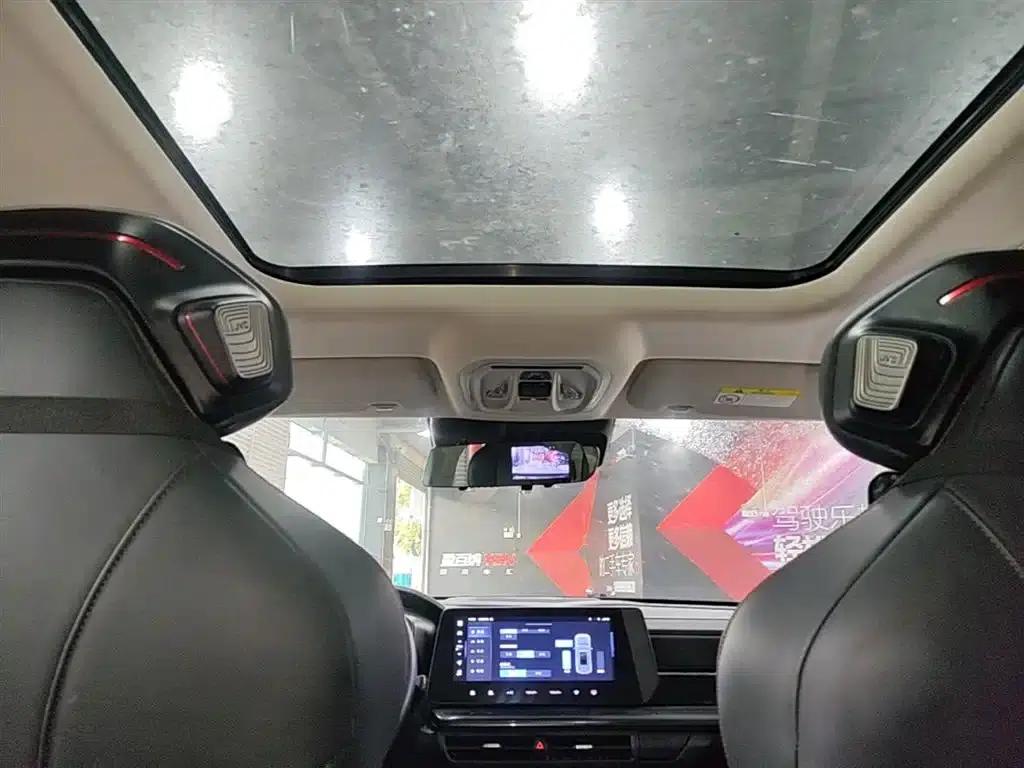 Haval Cool Dog 2022 1.5T DCT 2WD Trendy Edition — миниатюра 18