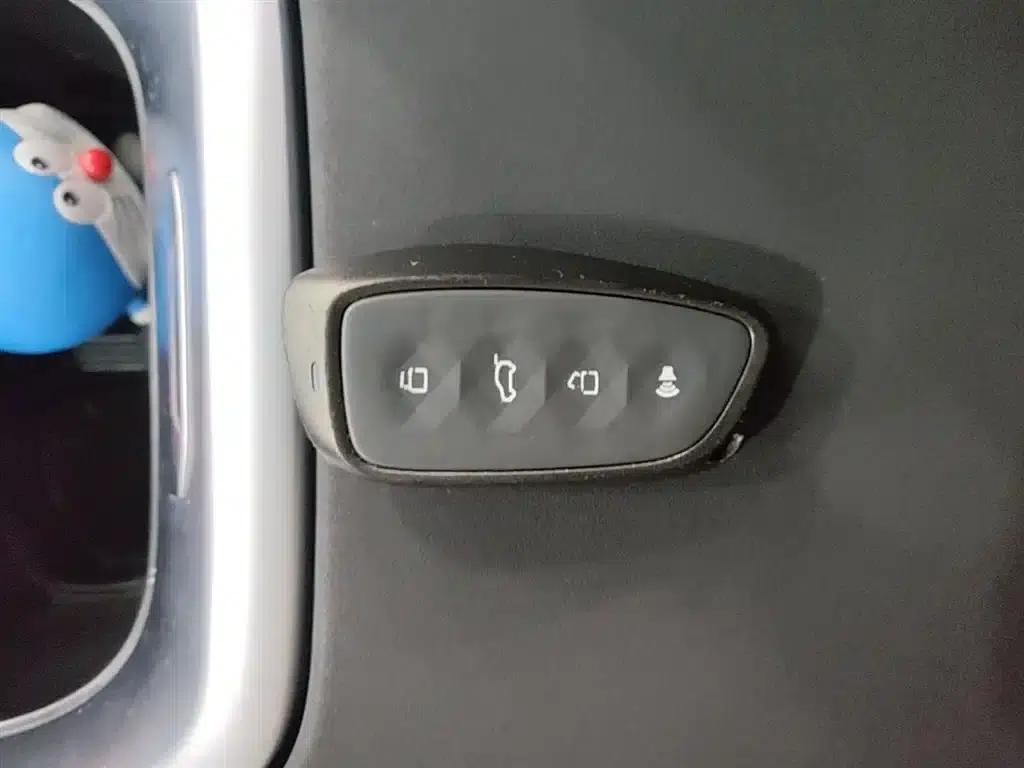 Haval Cool Dog 2022 1.5T DCT 2WD Trendy Edition — миниатюра 9
