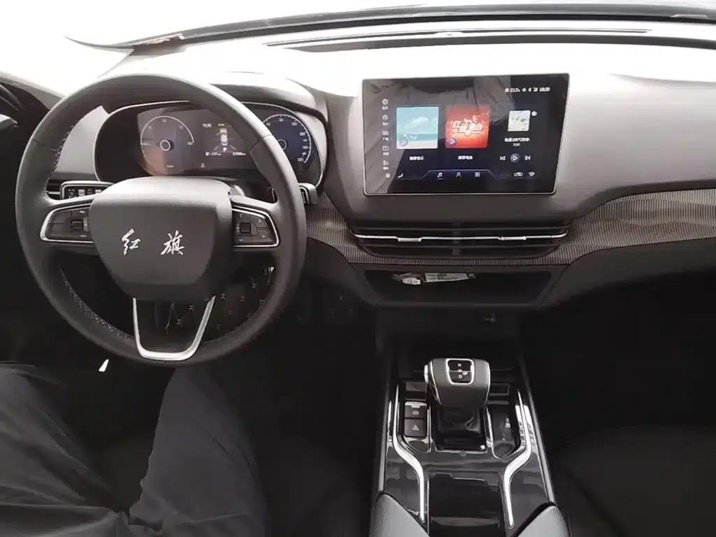 Hongqi E-QM5 2023 Facelift Basic Travel Edition — миниатюра 10
