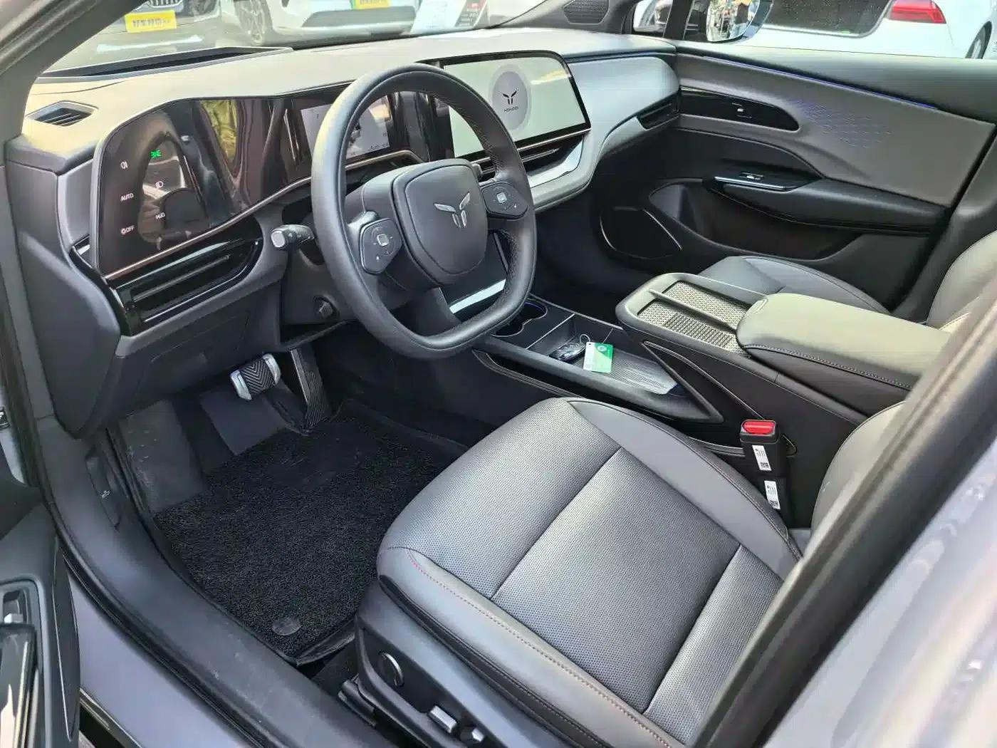 Hongqi EH7 2025 640 AWD Smart Selection Edition — миниатюра 10