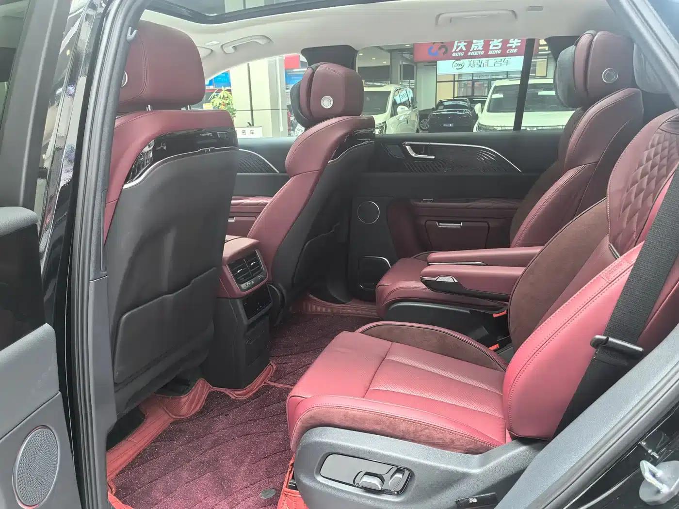Hongqi E-HS9 2022 Model 690km Flagship Edition (Six Seats) — миниатюра 13