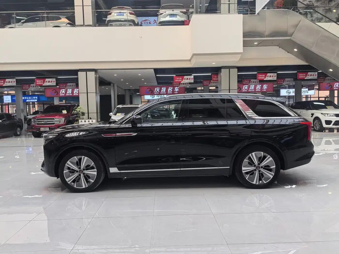 Hongqi E-HS9 2022 Model 690km Flagship Edition (Six Seats) — миниатюра 5