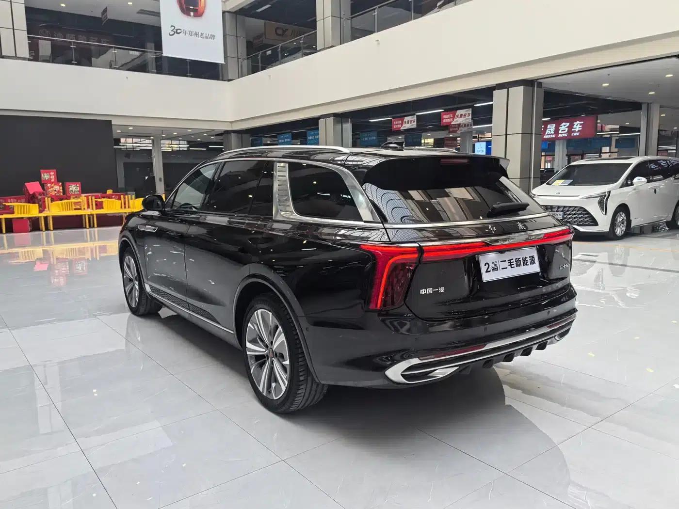 Hongqi E-HS9 2022 Model 690km Flagship Edition (Six Seats) — миниатюра 6