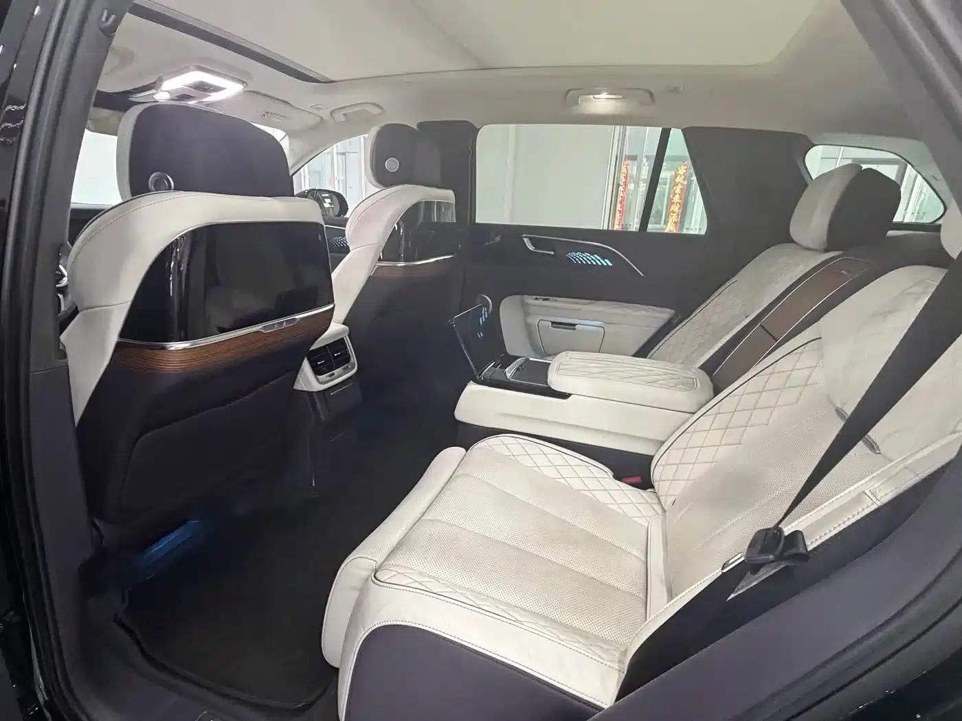 Hongqi E-HS9 2021 Model 510km Flagship Edition (Four Seats) — миниатюра 9