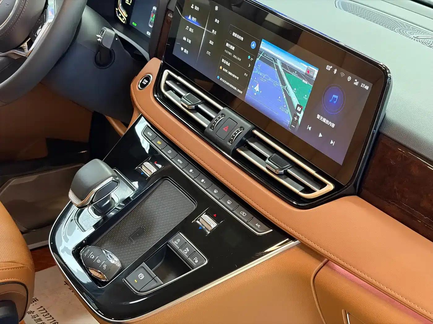 Hongqi HQ9 2023 2.0T Intelligent Flagship Edition — миниатюра 18