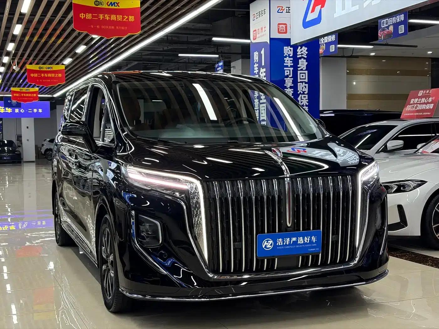 Hongqi HQ9 2023 2.0T Intelligent Flagship Edition — миниатюра 3