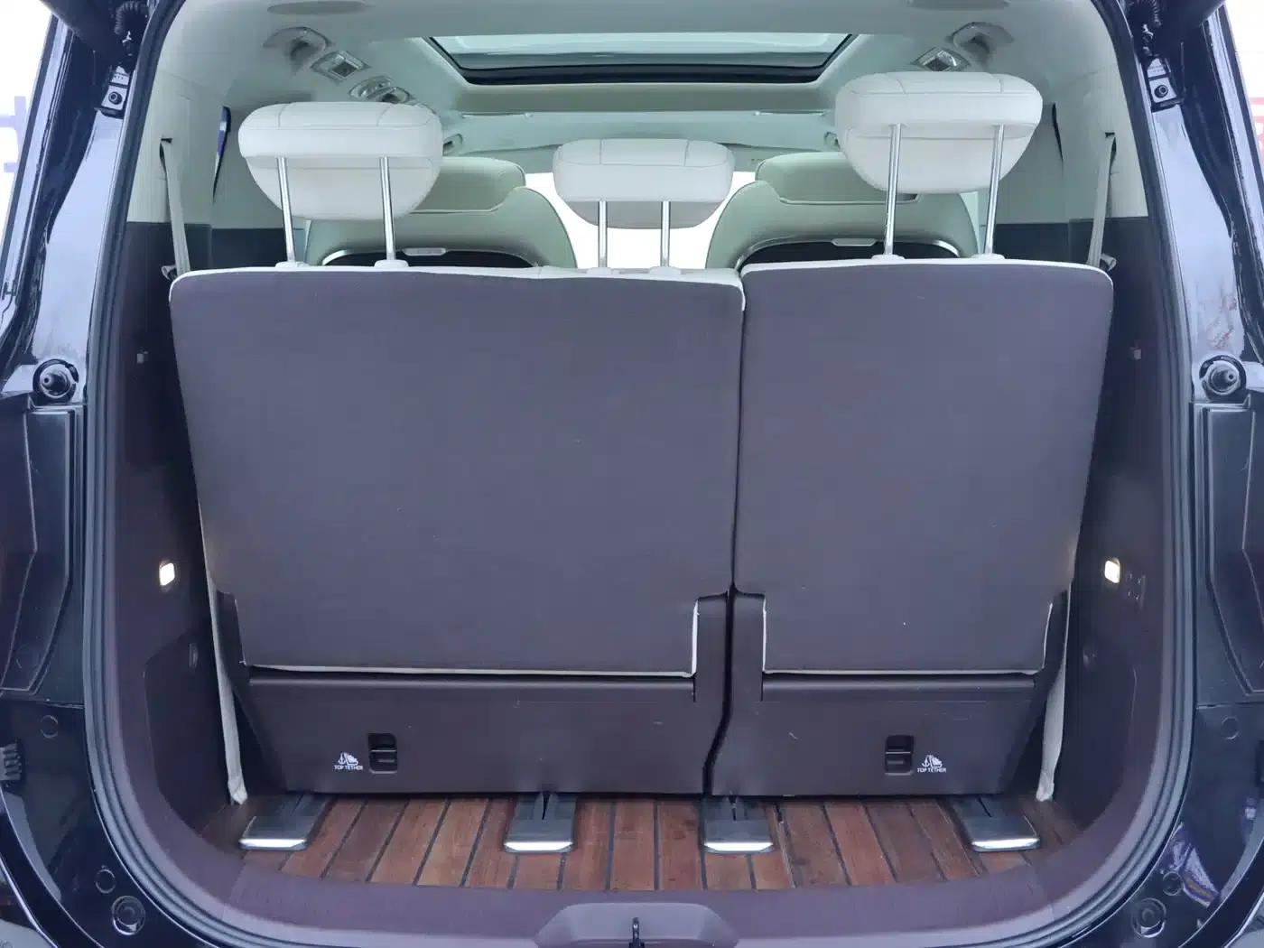 Hongqi HQ9 2023 2.0T Intelligent Flagship Edition — миниатюра 27