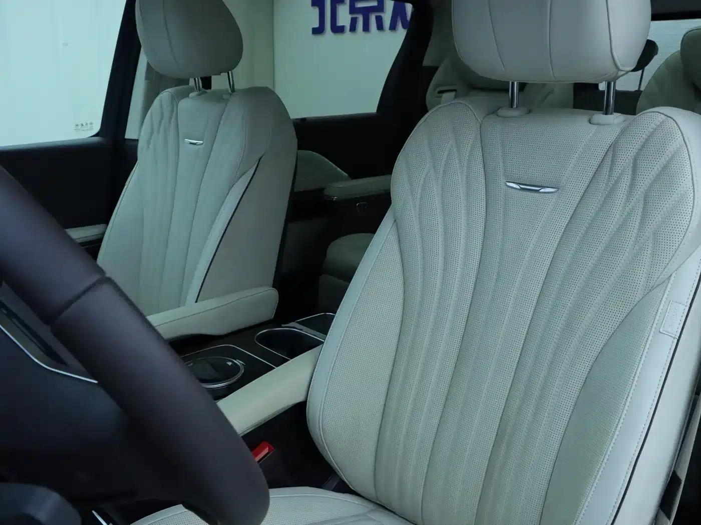 Hongqi HQ9 2023 2.0T Intelligent Flagship Edition — миниатюра 7